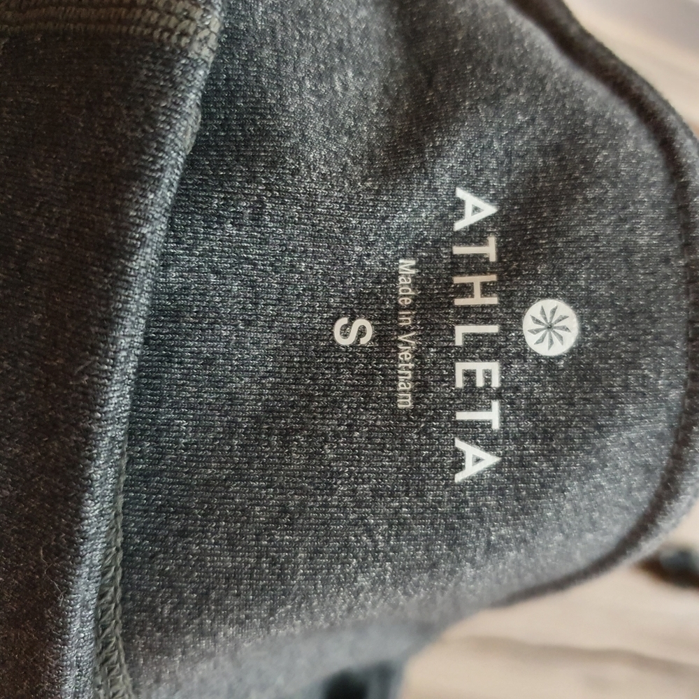 Athleta Grey Carpri Crop Leggings Size S - Picture 5 of 7